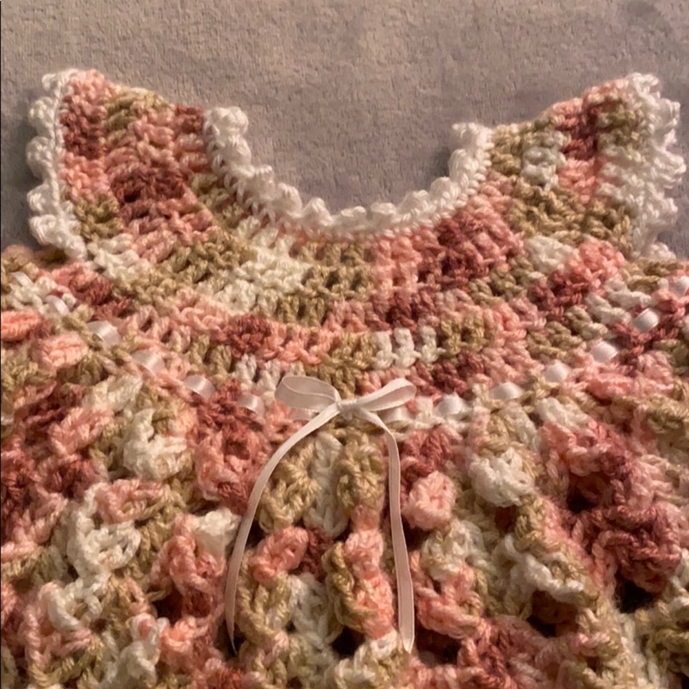 New 0 to 6 month baby dress. Handmade! - Picture 3 of 8